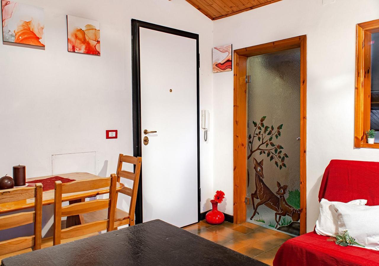 Appartement Il Rifugio A 3 Minuti Dai Traghetti à Livourne Extérieur photo